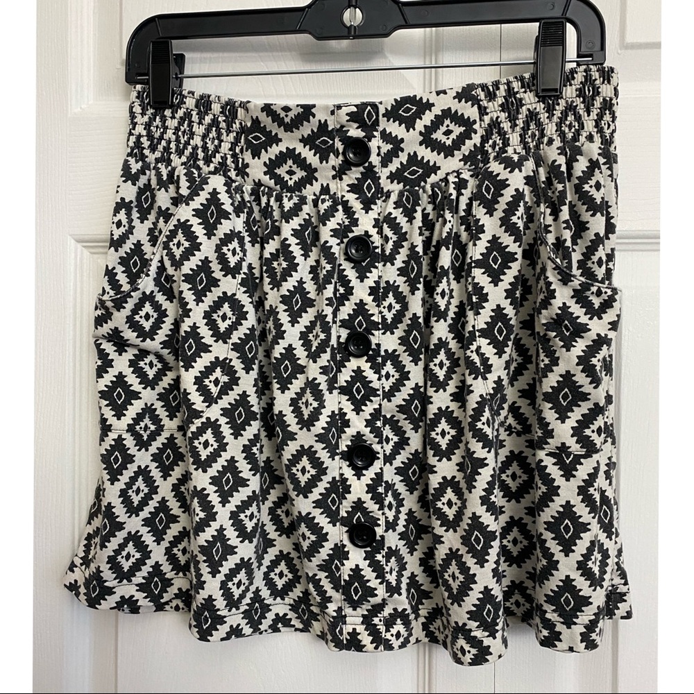 Forever 21 skirt
